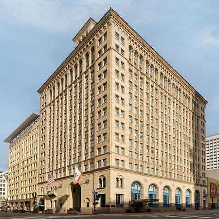 Courtyard By Marriott San Diego Downtown Hotel Exterior photo